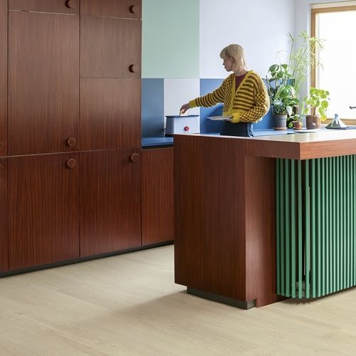 Revêtement de sol en vinyle - ALPHA - QUICK-STEP - d'intérieur / pour marche / pour bureau