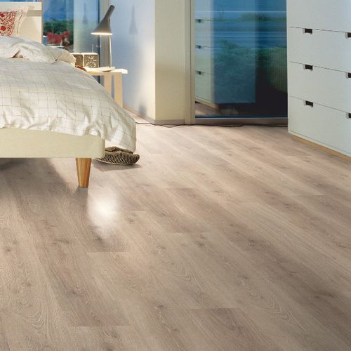 Sol stratifié en HDF - 0301-01801 - PERGO - flottante clic / aspect bois / professionnel