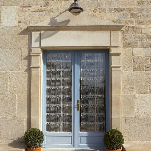 Encadrement de portes en pierre - AUBEROCHE OCRE VIEILLIE - OCCITANIE PIERRES