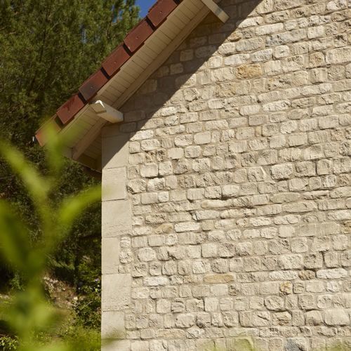 Plaquette de parement en pierre naturelle - BORIE D'AUBEROCHE - OCCITANIE PIERRES - extérieure / à coller / pour support ancien