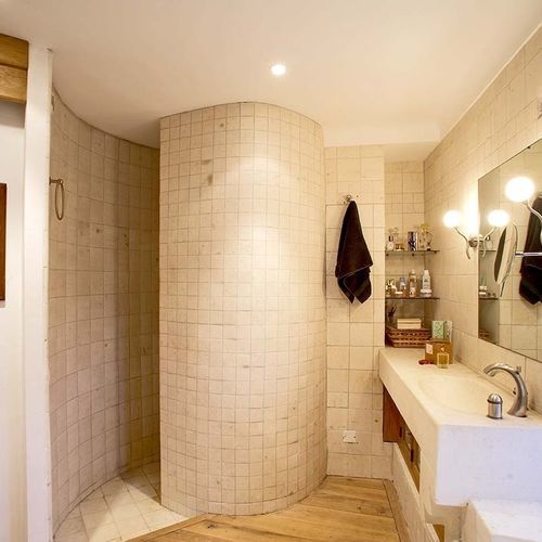 Carrelage en pierre naturelle - OCCITANIE PIERRES - lisse / intérieur / de salle de bain