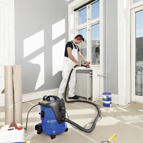 Aspirateur pour bâtiment tertiaire - AERO 21-01 PC 110V/50-60HZ GB - NILFISK - professionnel / traîneau / à eau