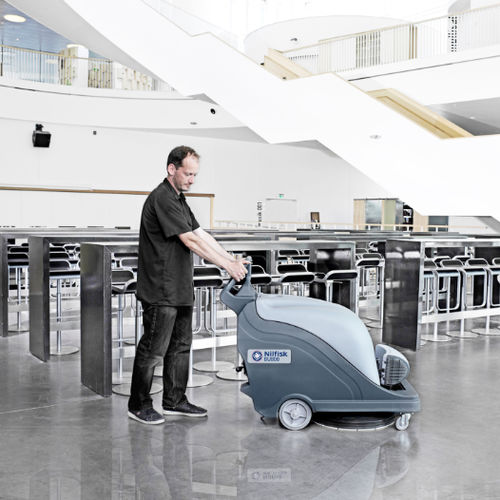 Autolaveuse accompagnée - NILFISK BU800 51BT - NILFISK - sur batterie