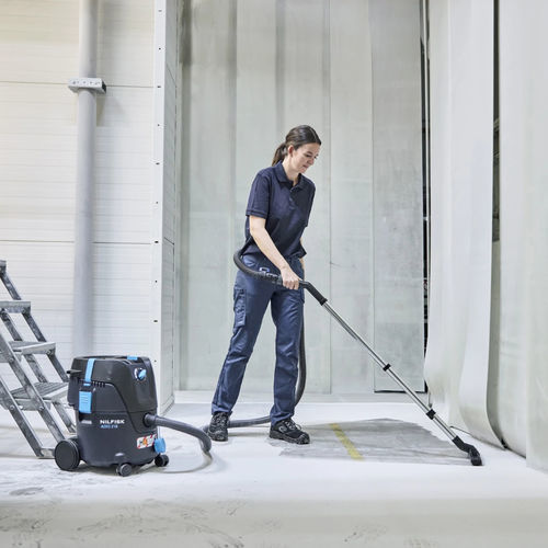 Aspirateur industriel - AERO 21B - NILFISK - à eau et poussière / avec fil / électrique