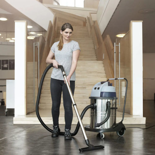 Aspirateur professionnel - VL100 - NILFISK - traîneau / à eau et poussière / avec fil