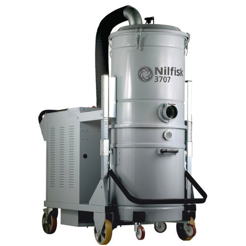 Aspirateur industriel - 3707 - NILFISK - traîneau / à eau et poussière / avec fil