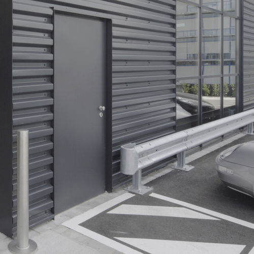 Porte d'entrée - NOVOPORTA PREMIO MZ - Novoferm - en acier galvanisé / en tôle d'acier / battante