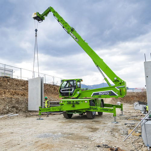 Chariot élévateur télescopique de chargement - Roto 70.28 - MERLO - de manutention / de levage / pour chantier