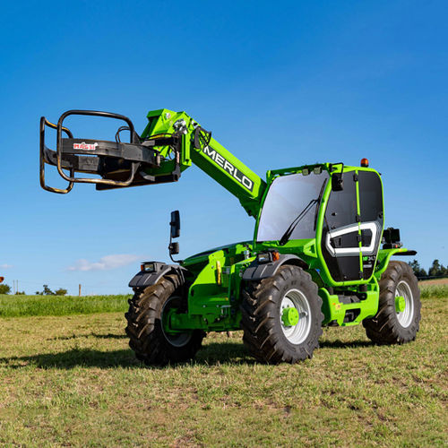 Chariot élévateur télescopique tout terrain - MF 34.7 - MERLO - de chargement / de manutention / de levage