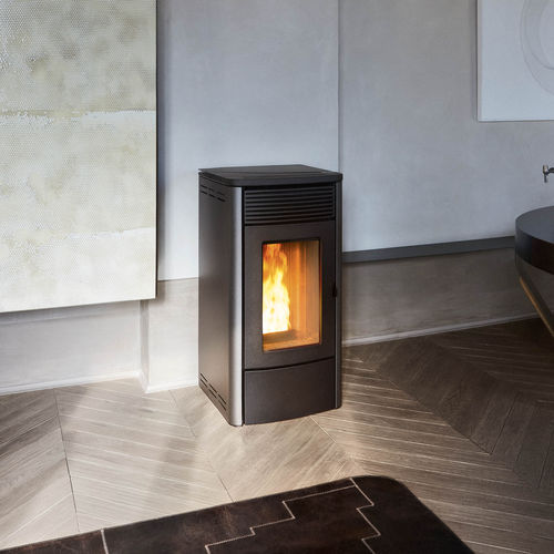 Poêle à granulés - TECLA - MCZ - 5 kW - 10 kW / contemporain / en acier