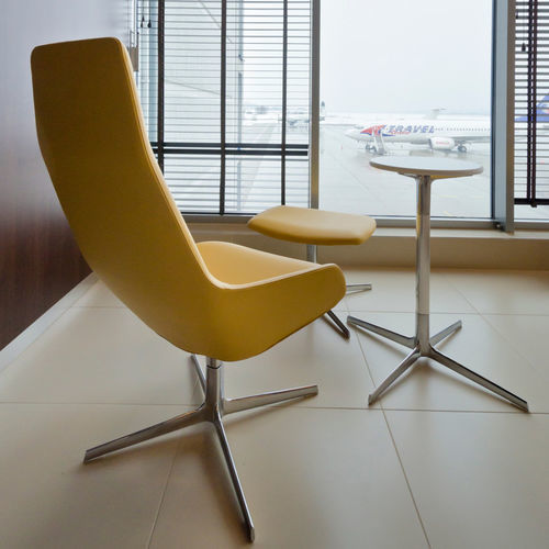 Fauteuil contemporain - ASTON LOUNGE - Arper - en tissu / en cuir / en simili cuir