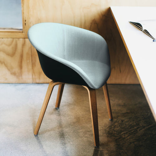 Chaise contemporaine - DUNA 02 - Arper - d'intérieur / en polypropylène / en cuir