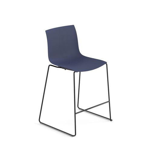 Tabouret de bar contemporain - CATIFA (RE) 46 - Arper - en polypropylène / luge / avec repose-pieds