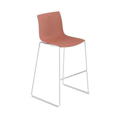 Tabouret de bar contemporain - CATIFA (RE) 46 - Arper - en polypropylène / avec piètement en acier laqué / luge