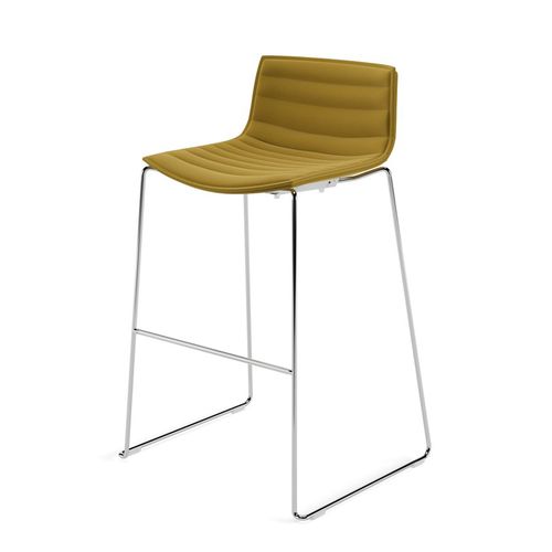 Tabouret de bar contemporain - CATIFA (RE) 46 - Arper - en cuir / tissu enduit / en polypropylène