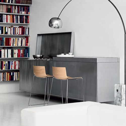 Chaise CATIFA 46 piètement luge Noir ARPER
