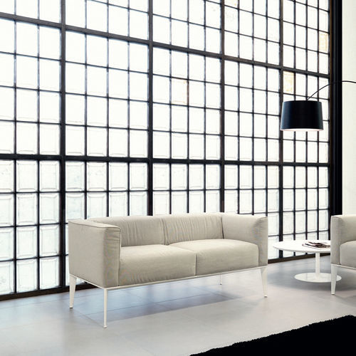 Canapé contemporain - SEAN  - Arper - en tissu / en cuir / en simili cuir