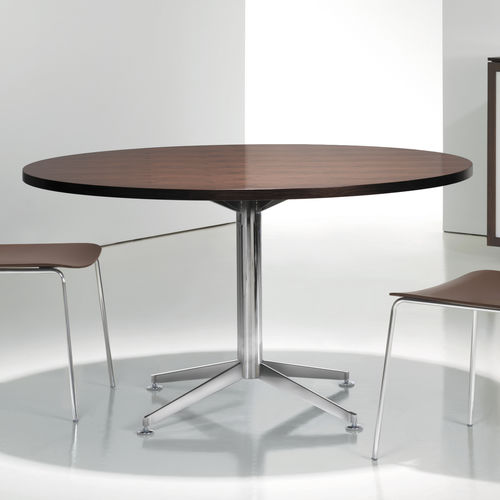 Table contemporaine - CIRCUIT - BERNHARD design - en noyer / en érable / en chêne