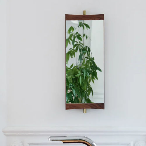 Miroir mural - VANITY  - GUBI - contemporain / plat / en laiton