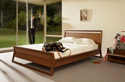 Lit double - WOODROW - BLU DOT - simple / contemporain / avec tête de lit