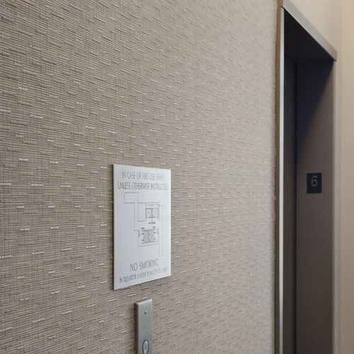 Tissu d'ameublement - BAMBOO - Chilewich Sultan LLC - mural / à rayures / PVC