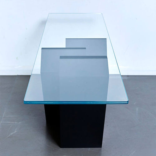 Table à manger contemporaine - MONOLITH - Duffy London - en verre / en acier à revêtement par poudre / rectangulaire