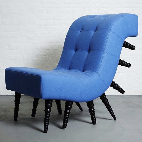 Chauffeuse design original - MILLI - Duffy London - en laine / en bois / bleue
