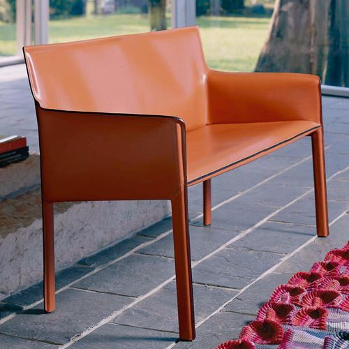 Banquette contemporaine - PASQUALINA - ENRICO PELLIZZONI - en cuir / avec piètement en acier / en acier