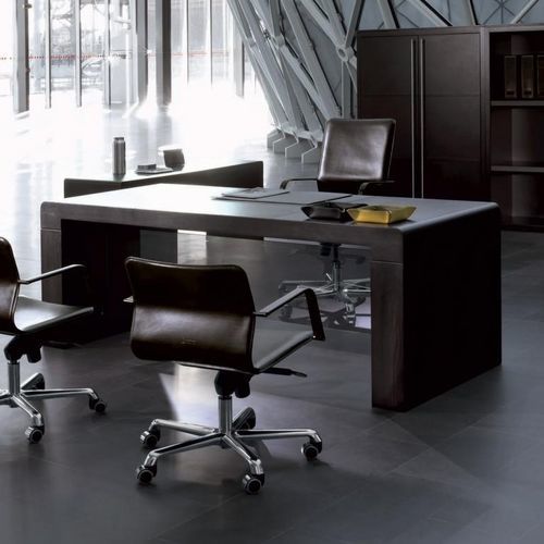 Bureau de direction - FUSION  - ENRICO PELLIZZONI - sur pied / contemporain / en cuir