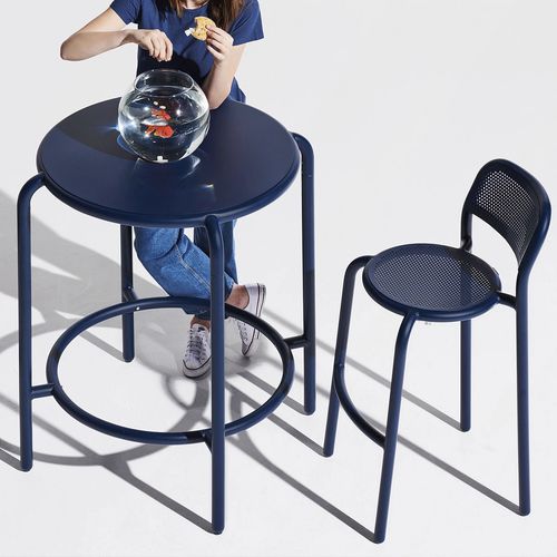 Table mange-debout contemporaine - TONÍ BISTREAU - Fatboy the original - en aluminium / avec piètement en aluminium / ronde