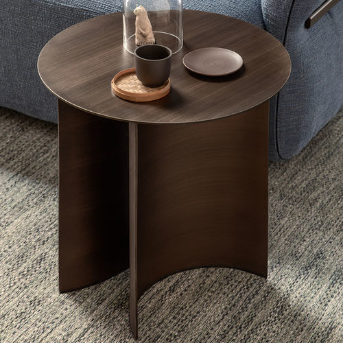 Table d'appoint contemporaine - PIERRE - Flou - en métal / avec piètement en métal / ronde