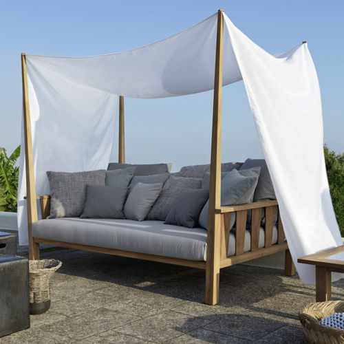 Canapé contemporain - INOUT - GERVASONI - de jardin / en tissu / avec accoudoirs