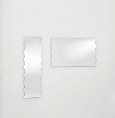 Miroir mural - ONDA - GLAS ITALIA - contemporain / vertical / par Alessandro Mendini