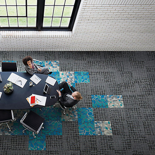 Moquette en dalles - SETT IN STONE - Interface - tuftée / bouclée / structurée