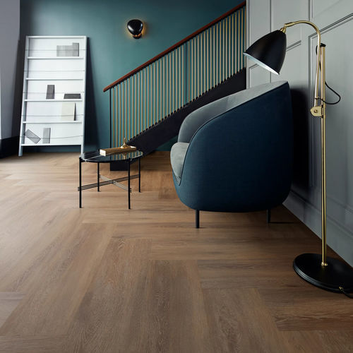 Revêtement de sol en vinyle - TEXTURED WOODGRAINS  - Interface - d'intérieur / pour salle de séjour / pour bureau