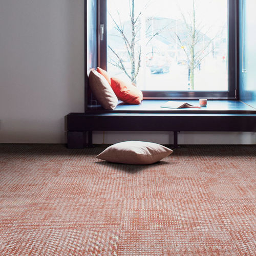 Moquette en dalles - WORKS ELEMENT    - Interface - tuftée / bouclée / structurée