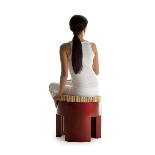 Tabouret design original - CHIQUITA - Kenneth Cobonpue - en rotin / avec piètement en acier / 3 pieds