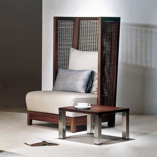 Fauteuil contemporain - SUZY WONG - Kenneth Cobonpue - en fibre d'abaca / en rotin / en noyer