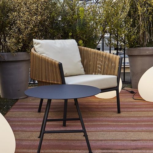 Fauteuil contemporain - LAPEL - Ligne Roset - en mousse de polyuréthane / en tissu / en vinyle tissé