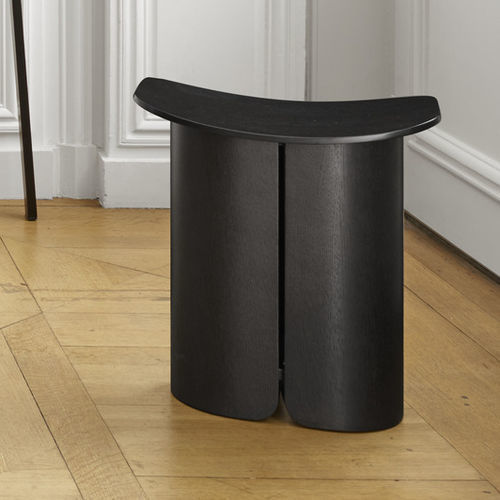 Tabouret design - SAN - Ligne Roset - en chêne / en noyer / avec piètement en chêne