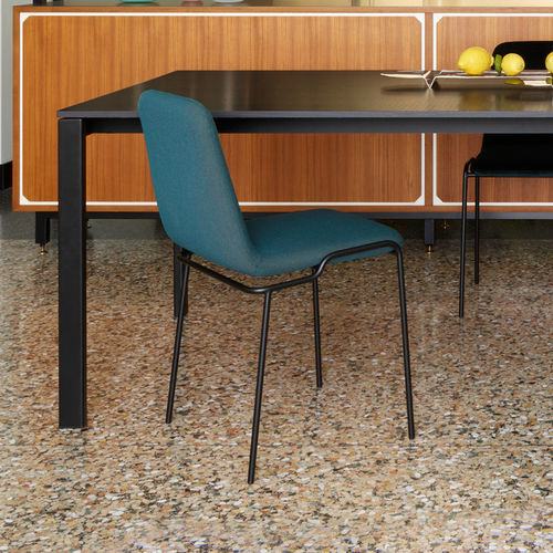 Chaise contemporaine - TADAO - Ligne Roset - d'intérieur / en ABS / en cuir