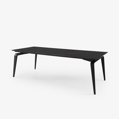 Table à manger contemporaine - ODESSA - Ligne Roset - en noyer / en chêne / en marbre