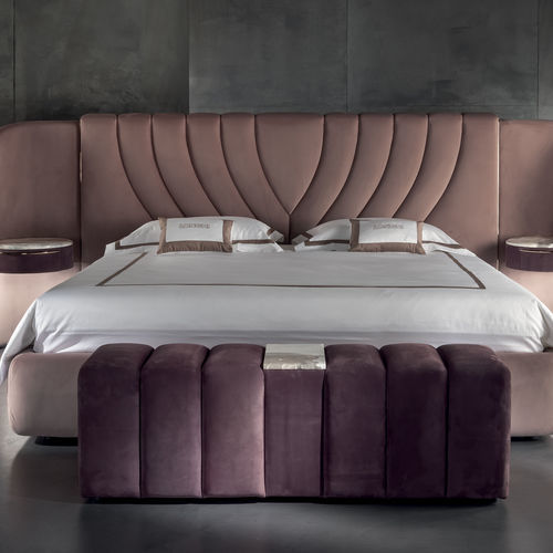 Bout de lit contemporain - ARIANNA - LONGHI S.p.a. - en tissu / en cuir / en marbre