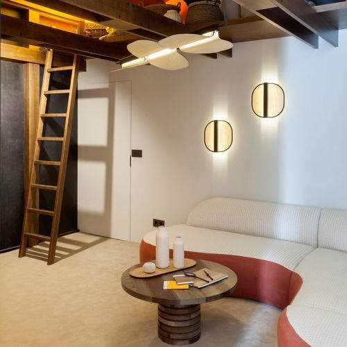 Applique murale contemporaine - OMMA - Lzf-Lamps - d'intérieur / en métal / en hêtre
