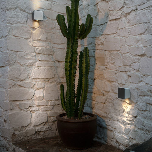 Applique murale contemporaine - LAB - Marset Iluminacion - de jardin / d'extérieur / en aluminium