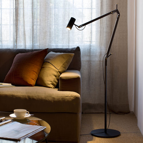 Lampe sur pied - POLO - Marset Iluminacion - en aluminium laqué / contemporaine / d'intérieur