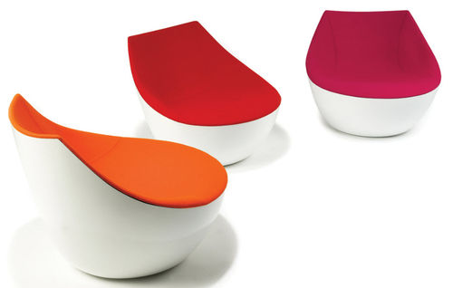 Chauffeuse contemporaine - ORBITAL - Modus - en cuir / en mousse / par Christophe Pillet