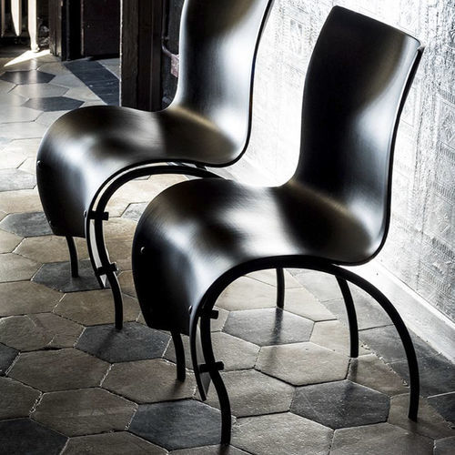 Chaise contemporaine - 1 SKIN - MOROSO - d'intérieur / en contreplaqué / avec piètement en acier à revêtement par poudre