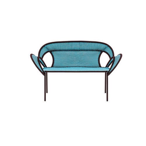 Banc de jardin contemporain - BANJOOLI - MOROSO - en acier laqué / en polyéthylène / avec dossier