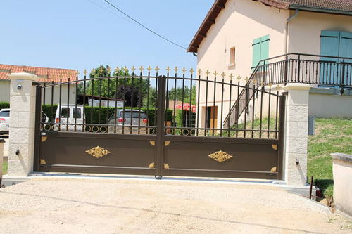 Portail battant - TRADITION : LINAIRE - Horizal - en aluminium / à barreaudage / motorisé
